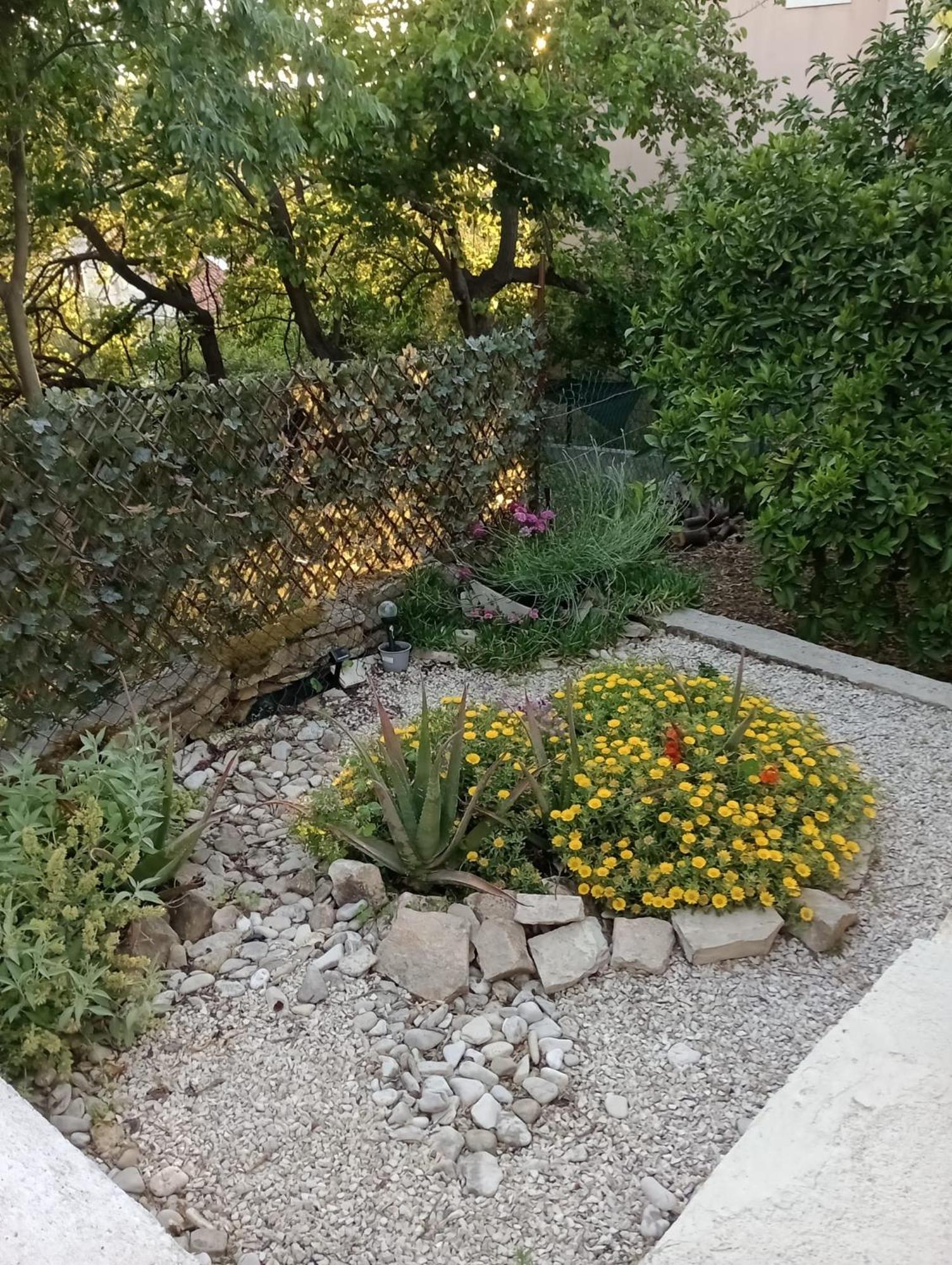 Kuca Za Odmor Skalina - Sea View Villa Splitska Eksteriør bilde